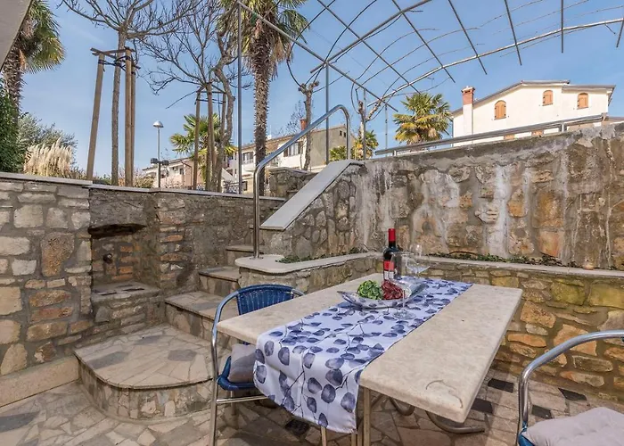 Πανσιόν Complex Dolce Maro Πόρετς