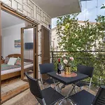 Complex Dolce Maro Guest house