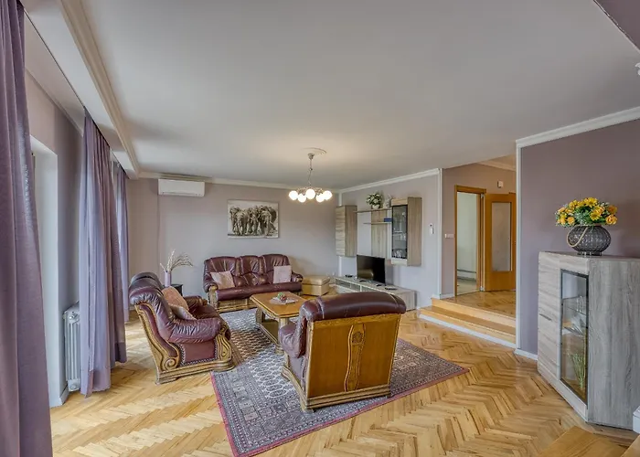 Konukevi Complex Dolce Maro 4*